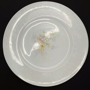 Noritake Ireland Anticipation 2963 Dinner Plate Fine China Elegant Dinnerware